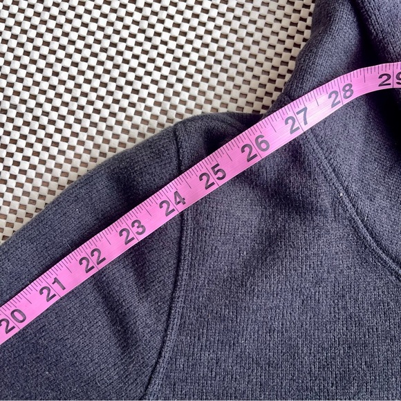 North Face Gray Button Neck Pullover Sweater w/ Pink White Plaid Hood Size Small - Picture 9 of 10